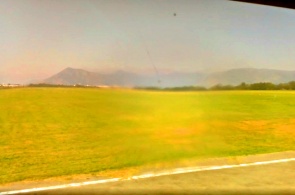 A pista de pouso do aeroclube Aeroporto Aeritalia. Webcams de Turim
