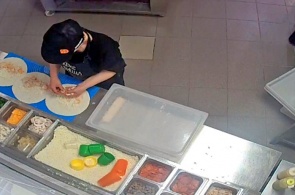 Dodô Pizza. Loja quente. Webcams Makhachkala