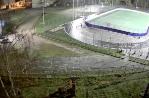 Estádio escolar nº 12. Velikiye Luki webcams on-line